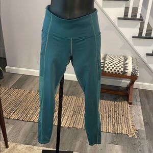 ⭐️ 5 items for $15 ⭐️ JoyLab Vibrant Teal Leggings